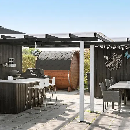 Holiday home Beautiful In With Sauna Haderslev
